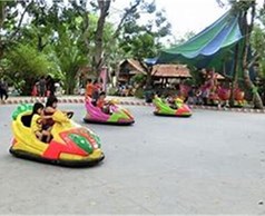 Thi công sân chơi trẻ em